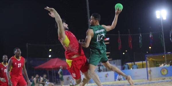 منتخب عمان يهزم السعودية في آسيوية اليد الشاطئية